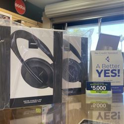 Bose Noise Cancelling Headphones 700