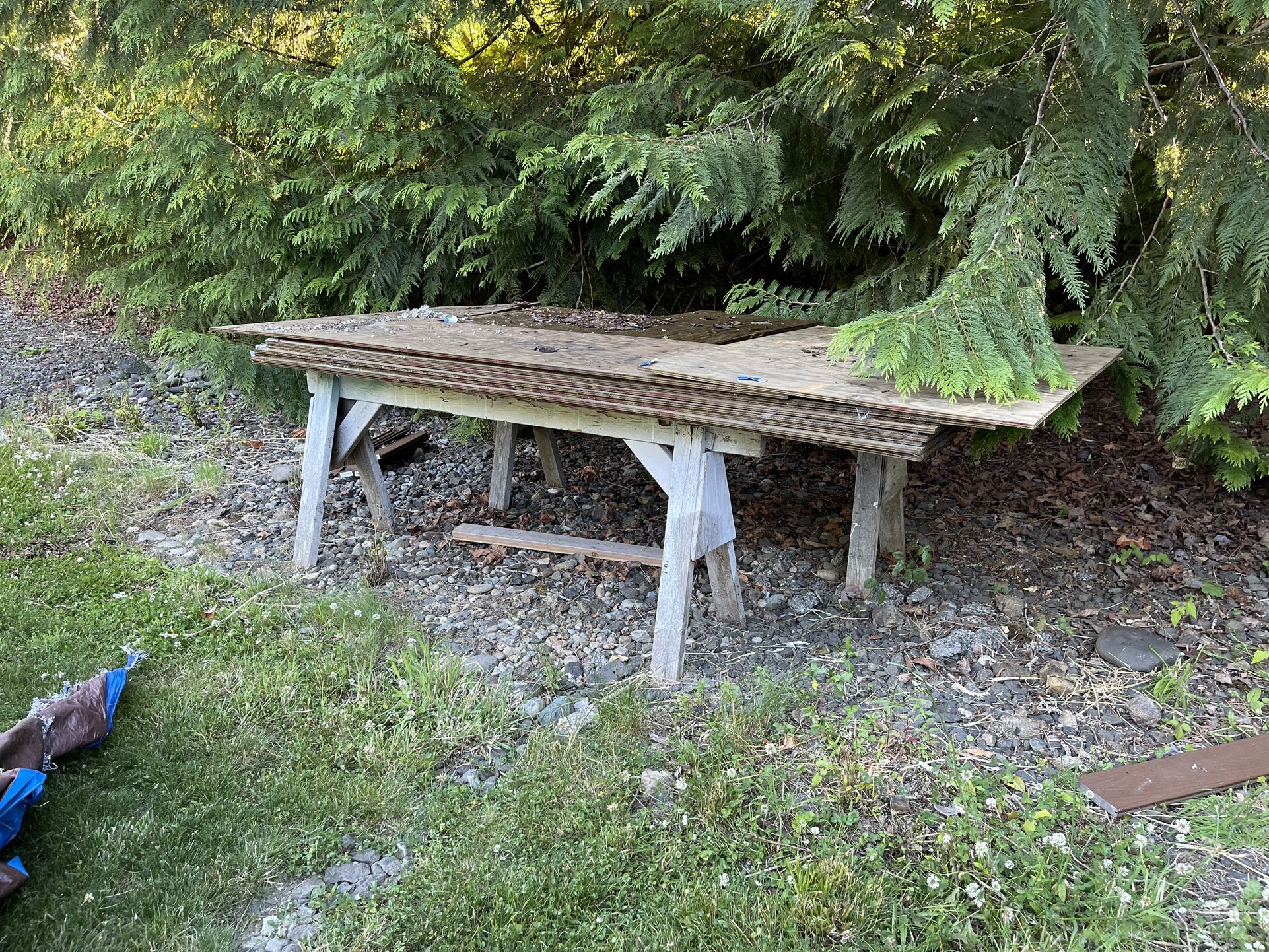 7+ Pieces Ground Contact Rates Plywood 8'x4'x1/2"