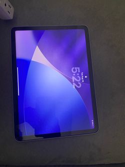 iPad Air 4th Generation 64GB – Excellent Condition