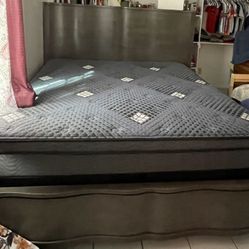 King Bed Frame And Matres