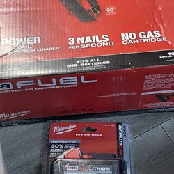 Milwaukee M18 Fraiming Gun Whit Batery 6.0 