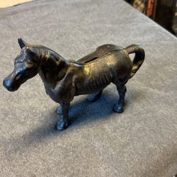 cast iron horse baink