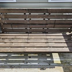 Outdoor Wooden Bench with Built-in oTray