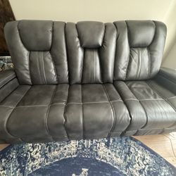 Leather Recliner w/charging Port