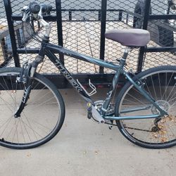 Trek 7100 multitrack bicycle