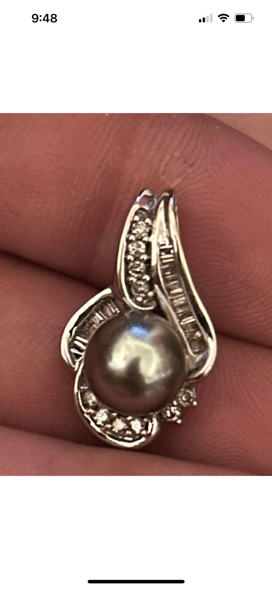 Beautiful, Rare Tahician Black Pearl & Diamond Charm Pendant In Solid 14kt White Gold