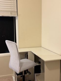 Desk & Chair Set