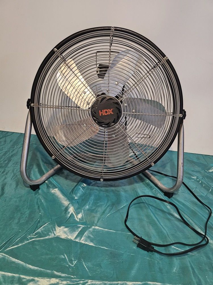 HDX Comercial Fan