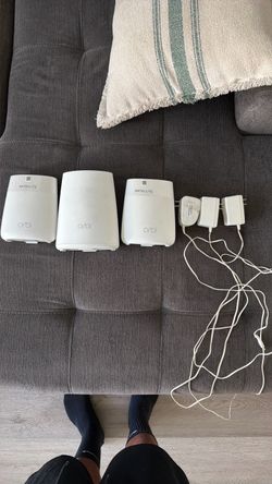 Orbi RBR40 mesh WiFi