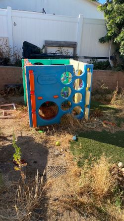 Little tikes climbing cube