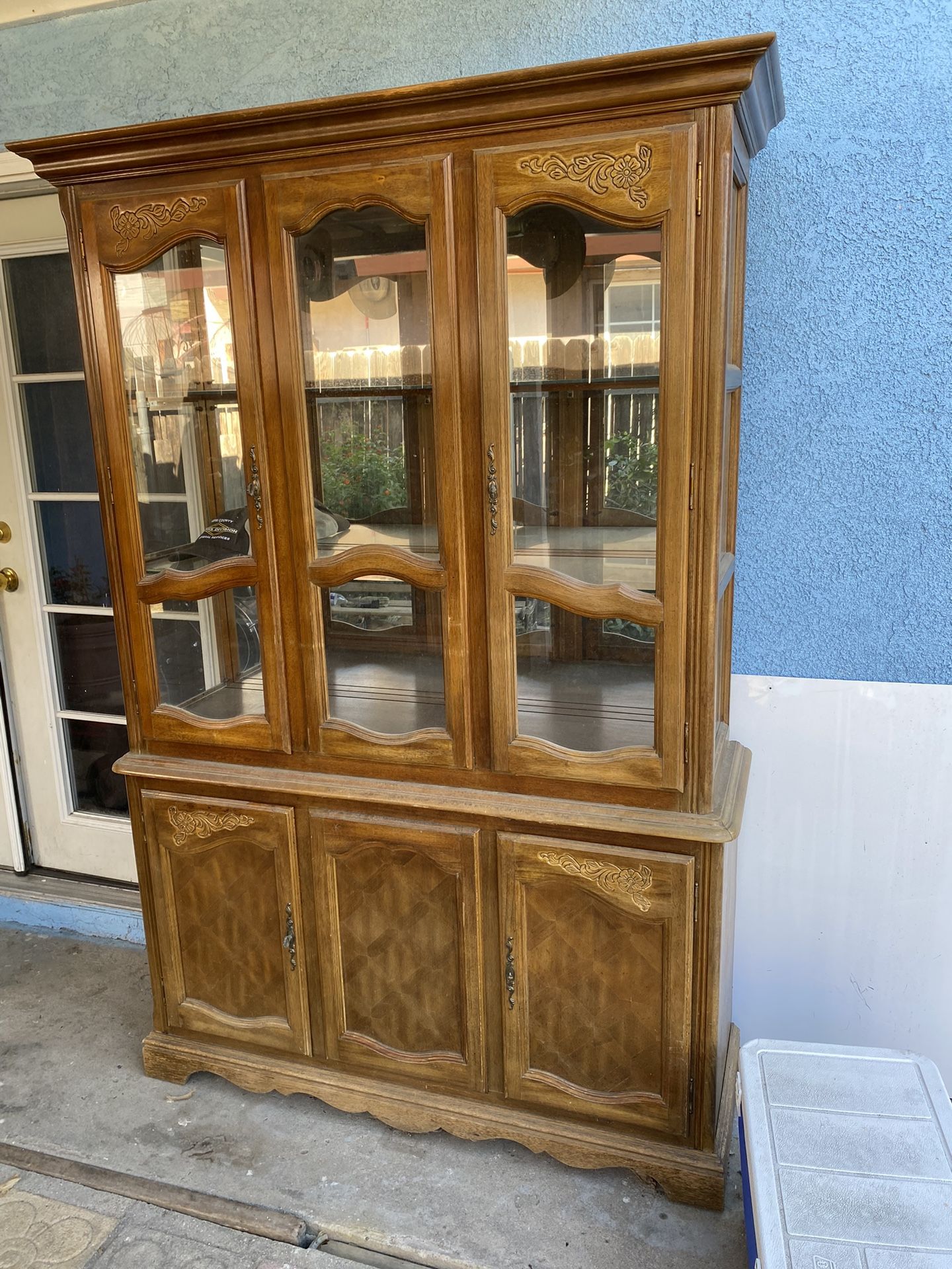 Hutch Furniture Wood for Sale in Bakersfield, CA OfferUp