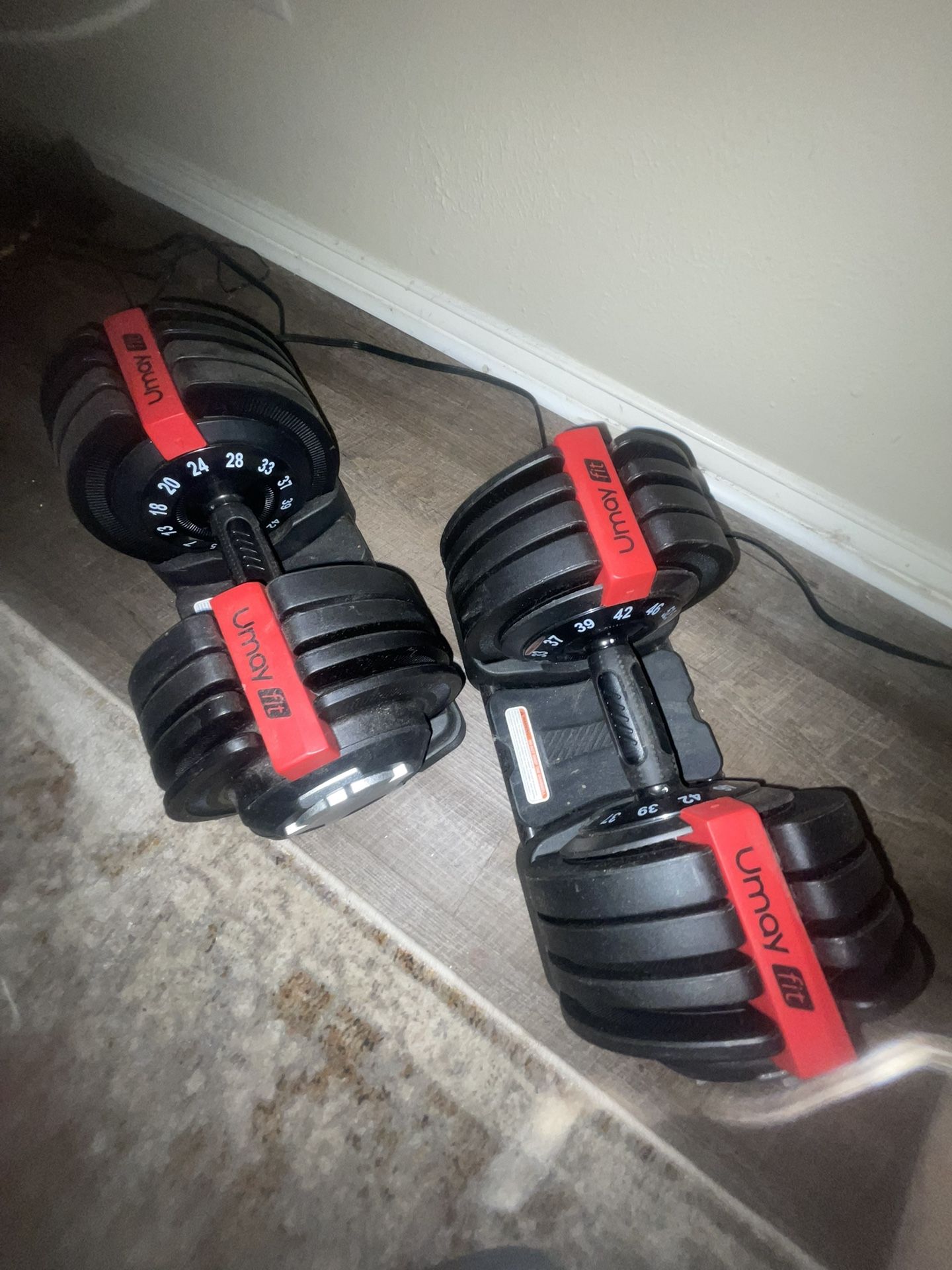 Umay Fit Adjustable Dumbbells & The Perfext Pushup Set