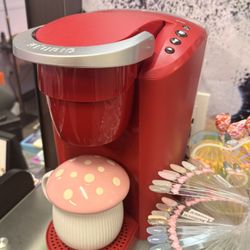 Red Keurig 