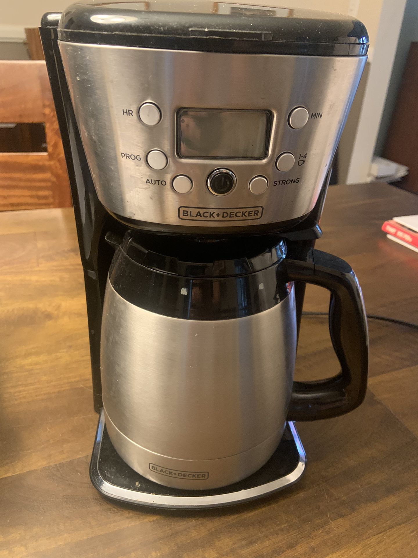 Black and Decker 12 -cup Coffee Maker w/ Thermal Carafe for Sale