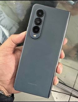 Samsung Galaxy z fold 4
