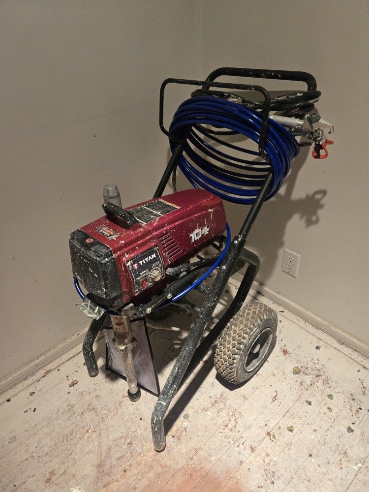 Sprayer 1040 Titan