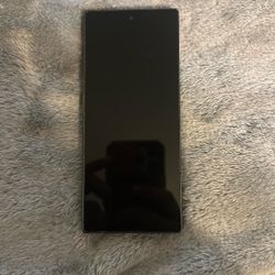 Samsung Galaxy Z Fold 6 (Unlocked)