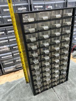 METAL HARDWARE CABINET