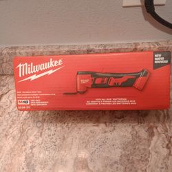 Milwaukee M18 Multi Tool New Single Tool