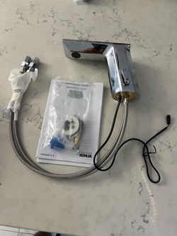 New Kohler bathroom sink faucet polished chrome single hole asking $275