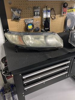 2011 Honda Civic LX COUPE  Left Passenger Headlight Assembly 