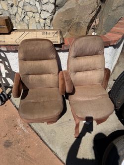 Bucket seats