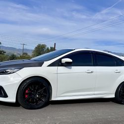 2016 Focus ST2