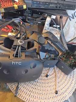 HTC Vive VR Headset with Controllers