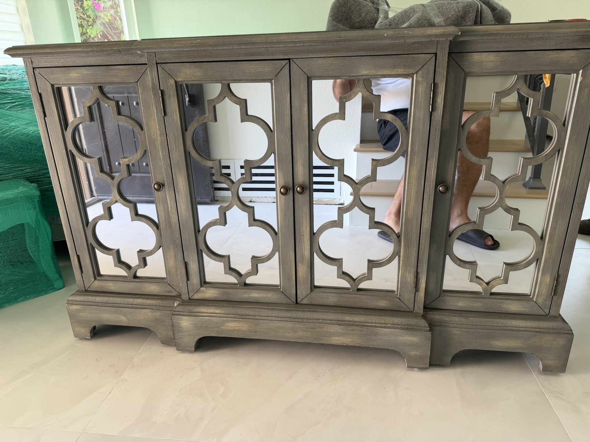 Antic Stand With Drawers