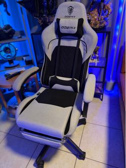 Gaming chair