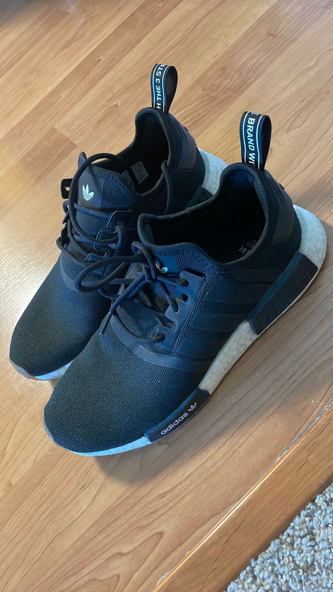 Adidas NMD R1