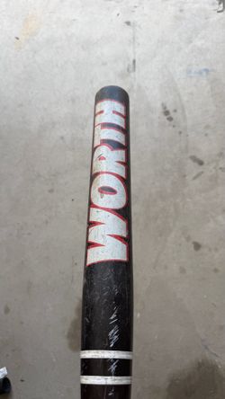 Worth Mayhem 98 Softball Bat