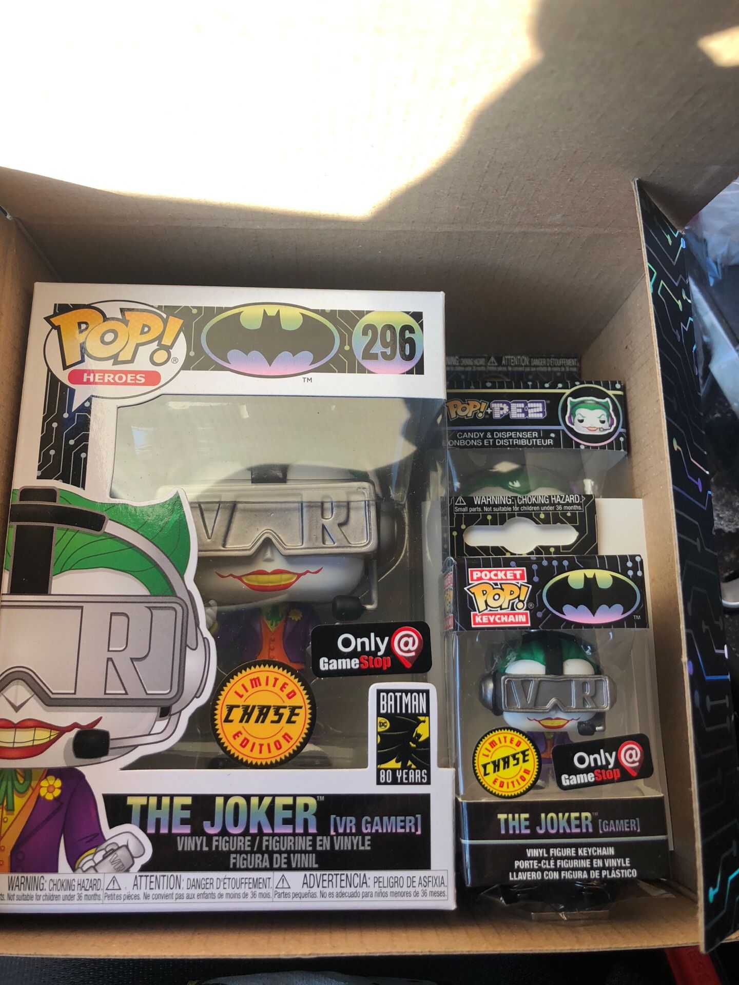 Joker Chase Pop Funko