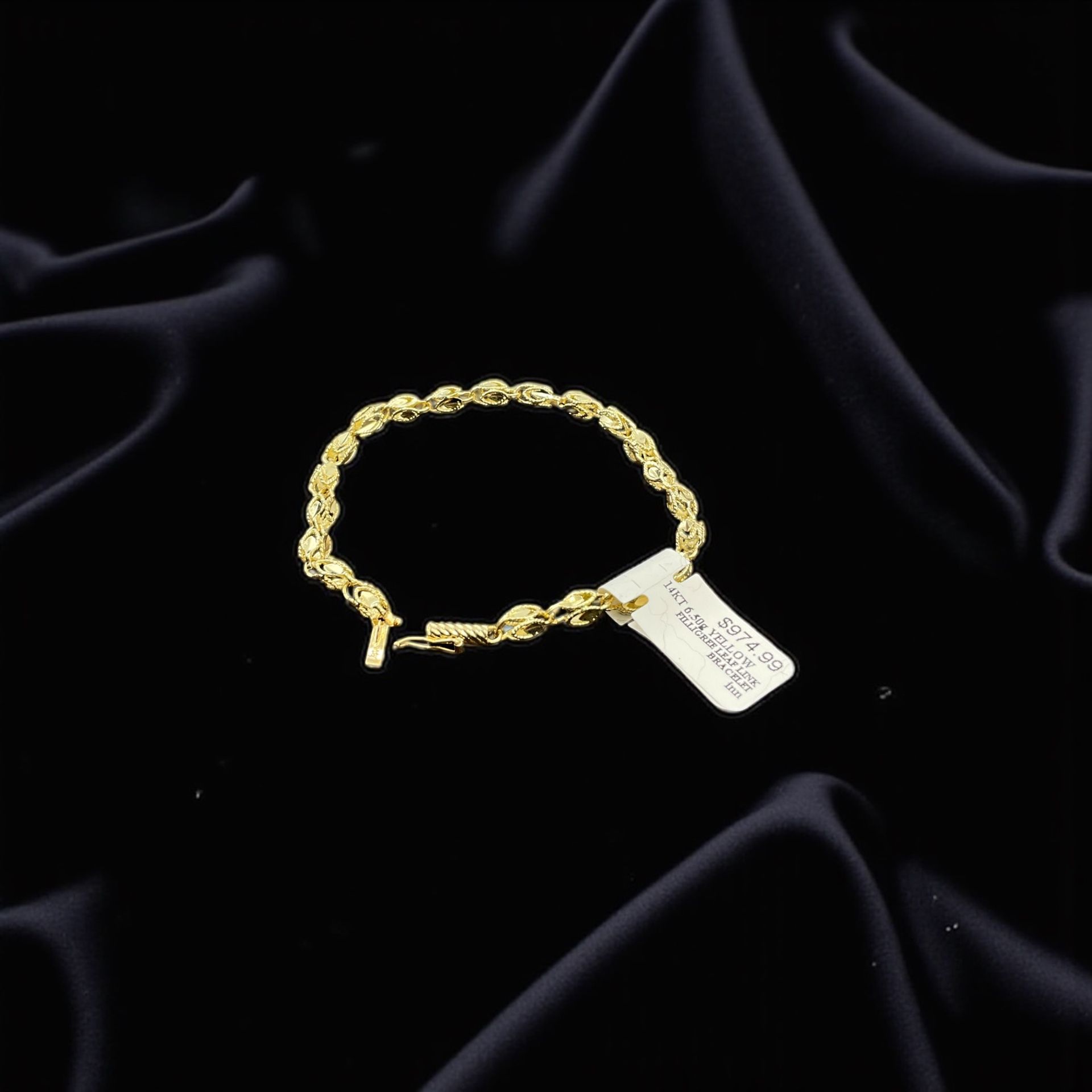 14K YELLOW GOLD LEAF STYLE BRACELET