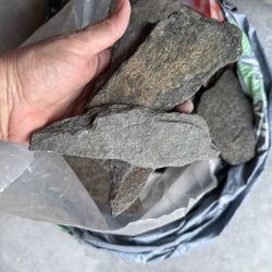 5.2 lbs black slates