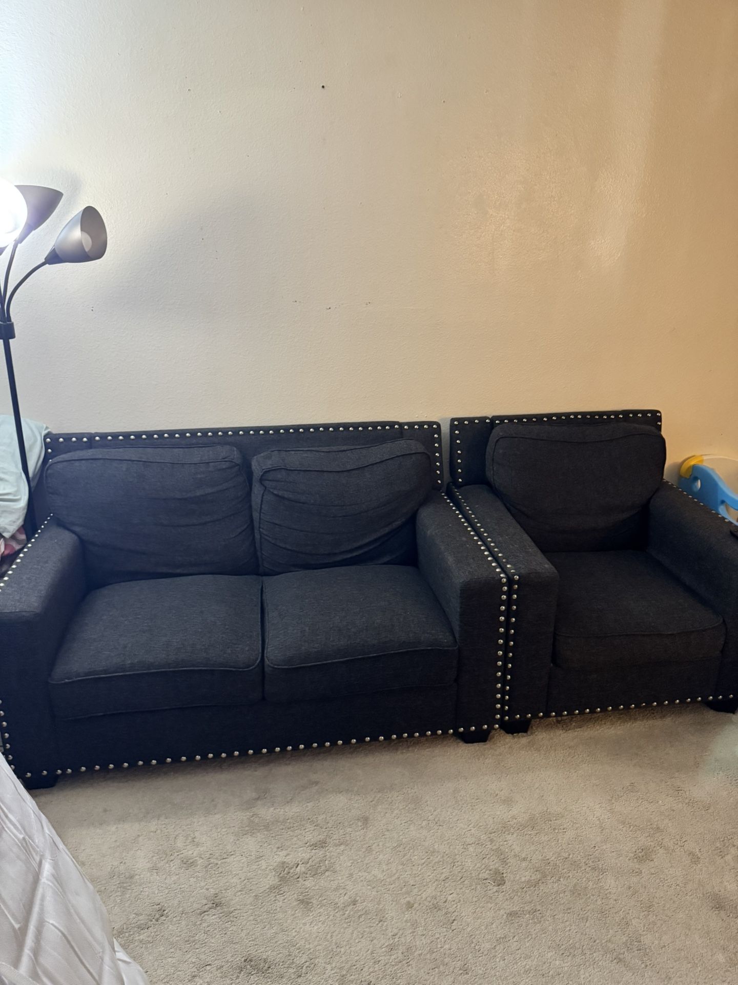 2 Set Sofa 