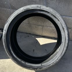 Nitto Tires 245/35 ZR20
