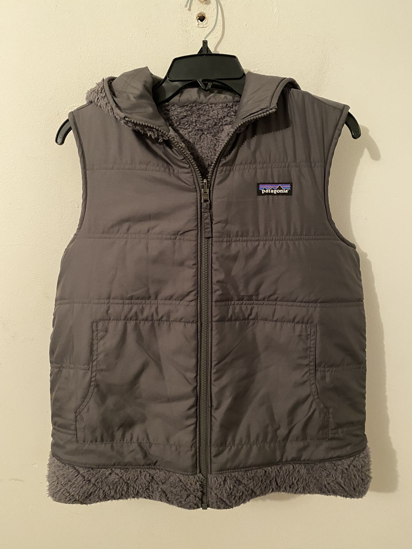 Patagonia Reversible Vest Women’s Medium (Used)
