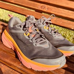 Hoka  Challenger ATR 6 