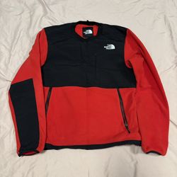 Northface Pullover Sweater (Sz Medium)