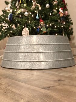 Hearth And Hand Christmas Tree Skirt 