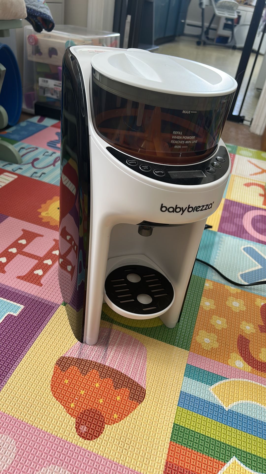 Baby Brezza Pro Advanced Formula Dispenser