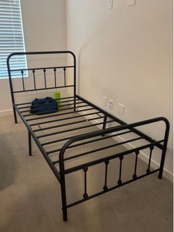 Black Metal Twin Bed Frame, LIKE NEW!