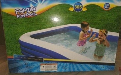 10 Foot Inflatable Family Pool