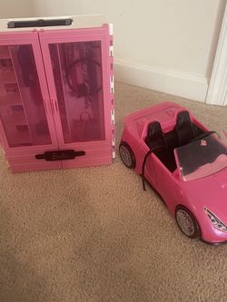 Barbie Closet And Convertible Car