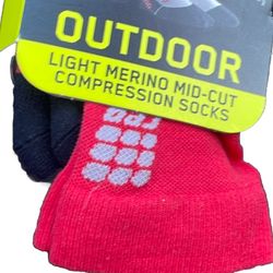 CEP Outdoor Light Merino Mid-Cut Dynamic Compression Socks NWT Women Size 11