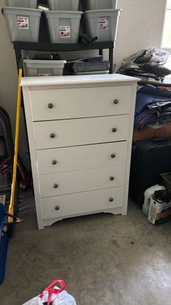 Dresser