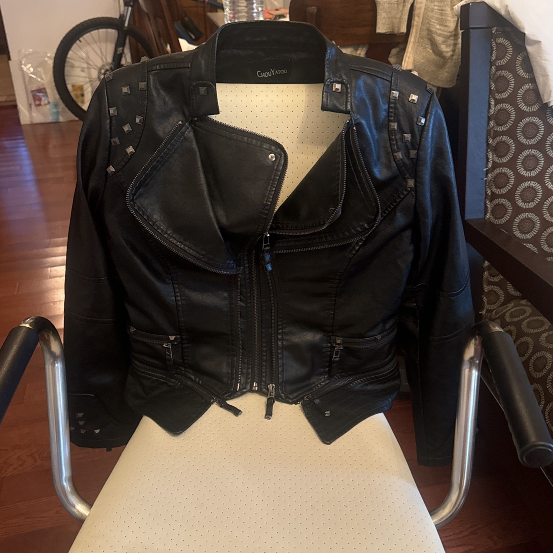 Black Women’s Leather Jacket By Chou Yatou