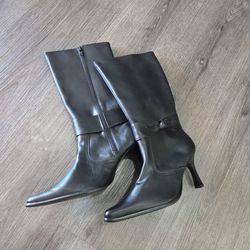 Women's boots