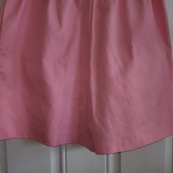 Womens Pretty Pink Shorts, No Tag. Elastic Waist 29" - 38", Probably Cot/poly. 2 Side Pockets. East,